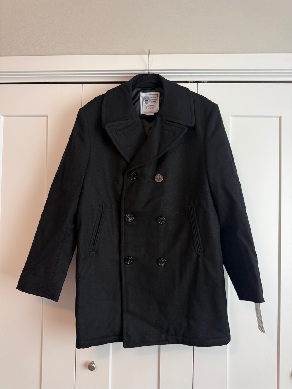 Defense Logistics Agency Men’s Wool Navy Issued Peacoat.